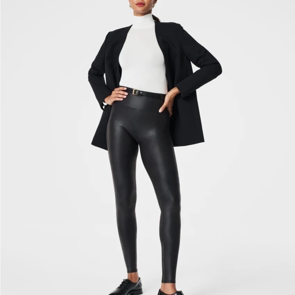 Spanx Faux Leather Leggings Black  L 10/12 Pull On Style Wide Waistband Stretch